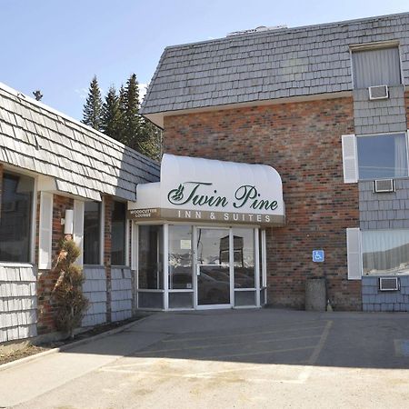 Twin Pine Inn & Suites Hinton Exterior foto